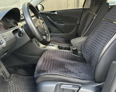 Черный Фольксваген Пассат, объемом двигателя 1.8 л и пробегом 247 тыс. км за 5999 $, фото 13 на Automoto.ua