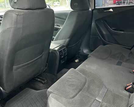 Черный Фольксваген Пассат, объемом двигателя 2 л и пробегом 310 тыс. км за 5600 $, фото 11 на Automoto.ua