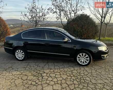 Черный Фольксваген Пассат, объемом двигателя 1.6 л и пробегом 294 тыс. км за 7600 $, фото 6 на Automoto.ua