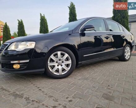 Черный Фольксваген Пассат, объемом двигателя 1.6 л и пробегом 198 тыс. км за 8499 $, фото 5 на Automoto.ua