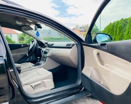 Черный Фольксваген Пассат, объемом двигателя 2 л и пробегом 238 тыс. км за 1650 $, фото 6 на Automoto.ua