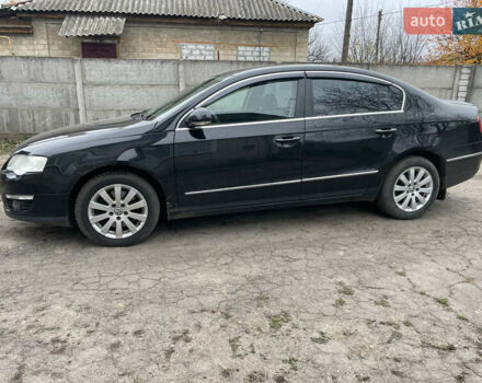 Черный Фольксваген Пассат, объемом двигателя 1.39 л и пробегом 273 тыс. км за 6500 $, фото 1 на Automoto.ua