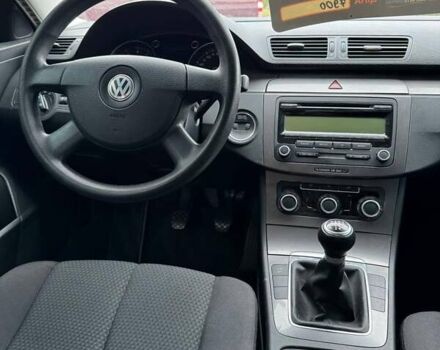 Черный Фольксваген Пассат, объемом двигателя 1.6 л и пробегом 181 тыс. км за 7950 $, фото 11 на Automoto.ua