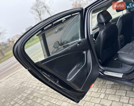 Черный Фольксваген Пассат, объемом двигателя 2 л и пробегом 234 тыс. км за 6900 $, фото 21 на Automoto.ua