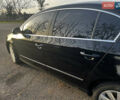 Черный Фольксваген Пассат, объемом двигателя 1.6 л и пробегом 294 тыс. км за 7600 $, фото 16 на Automoto.ua