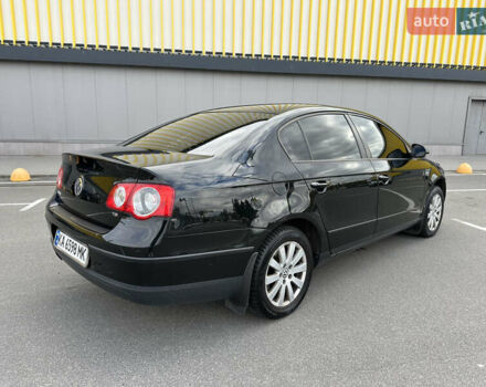 Черный Фольксваген Пассат, объемом двигателя 1.8 л и пробегом 247 тыс. км за 5999 $, фото 1 на Automoto.ua