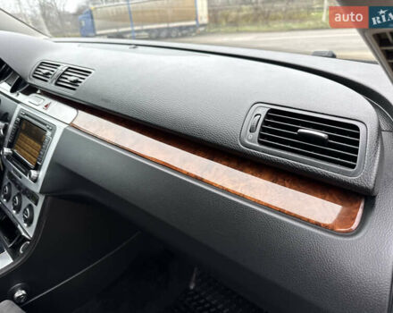 Черный Фольксваген Пассат, объемом двигателя 2 л и пробегом 234 тыс. км за 6900 $, фото 42 на Automoto.ua