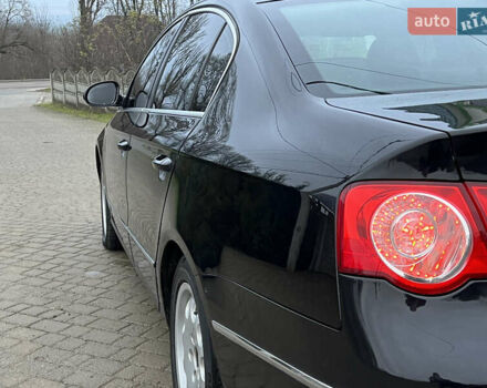 Черный Фольксваген Пассат, объемом двигателя 1.99 л и пробегом 275 тыс. км за 5750 $, фото 13 на Automoto.ua