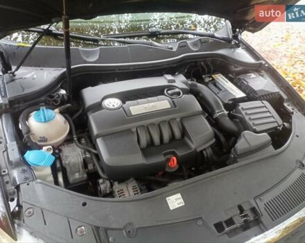 Черный Фольксваген Пассат, объемом двигателя 1.6 л и пробегом 181 тыс. км за 7950 $, фото 15 на Automoto.ua