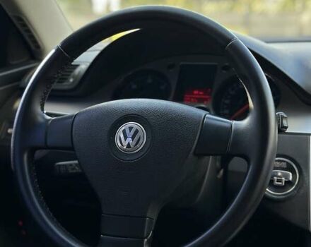 Чорний Фольксваген Пассат, об'ємом двигуна 1.97 л та пробігом 217 тис. км за 7700 $, фото 16 на Automoto.ua