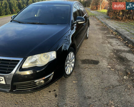Черный Фольксваген Пассат, объемом двигателя 1.6 л и пробегом 294 тыс. км за 7600 $, фото 12 на Automoto.ua