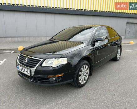 Черный Фольксваген Пассат, объемом двигателя 1.8 л и пробегом 247 тыс. км за 5999 $, фото 5 на Automoto.ua