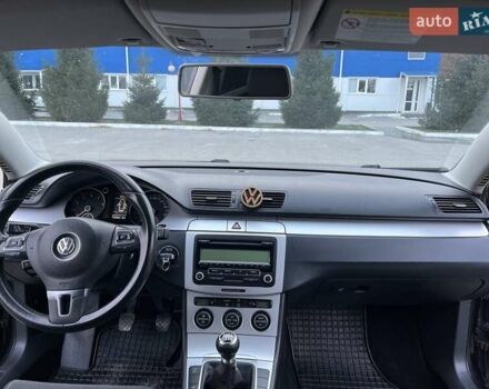 Черный Фольксваген Пассат, объемом двигателя 1.4 л и пробегом 230 тыс. км за 6500 $, фото 13 на Automoto.ua