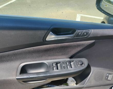 Черный Фольксваген Пассат, объемом двигателя 1.8 л и пробегом 315 тыс. км за 6999 $, фото 4 на Automoto.ua