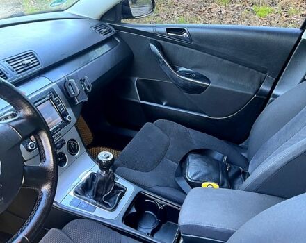 Черный Фольксваген Пассат, объемом двигателя 2 л и пробегом 195 тыс. км за 4700 $, фото 8 на Automoto.ua