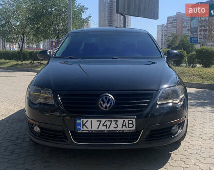 Чорний Фольксваген Пассат, об'ємом двигуна 1.97 л та пробігом 230 тис. км за 7500 $, фото 4 на Automoto.ua