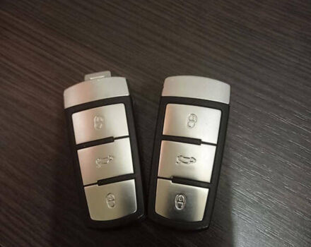 Чорний Фольксваген Пассат, об'ємом двигуна 1.8 л та пробігом 308 тис. км за 8000 $, фото 17 на Automoto.ua