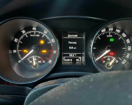 Черный Фольксваген Пассат, объемом двигателя 1.8 л и пробегом 180 тыс. км за 8900 $, фото 3 на Automoto.ua