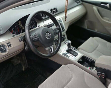 Чорний Фольксваген Пассат, об'ємом двигуна 1.8 л та пробігом 308 тис. км за 8000 $, фото 6 на Automoto.ua