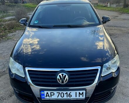 Чорний Фольксваген Пассат, об'ємом двигуна 2 л та пробігом 195 тис. км за 4700 $, фото 3 на Automoto.ua