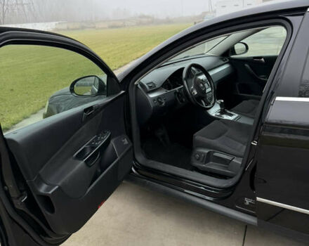 Чорний Фольксваген Пассат, об'ємом двигуна 1.8 л та пробігом 260 тис. км за 6900 $, фото 13 на Automoto.ua