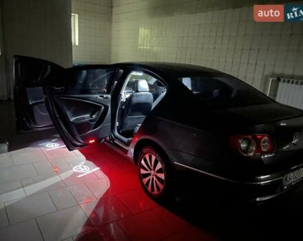 Черный Фольксваген Пассат, объемом двигателя 1.97 л и пробегом 257 тыс. км за 9600 $, фото 9 на Automoto.ua