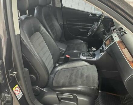 Черный Фольксваген Пассат, объемом двигателя 1.97 л и пробегом 257 тыс. км за 9600 $, фото 11 на Automoto.ua