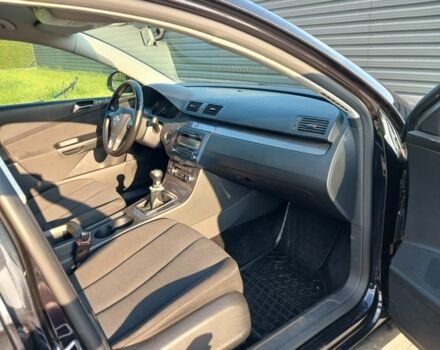 Чорний Фольксваген Пассат, об'ємом двигуна 1.4 л та пробігом 231 тис. км за 5500 $, фото 4 на Automoto.ua