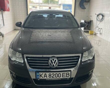 Черный Фольксваген Пассат, объемом двигателя 1.97 л и пробегом 257 тыс. км за 9600 $, фото 1 на Automoto.ua