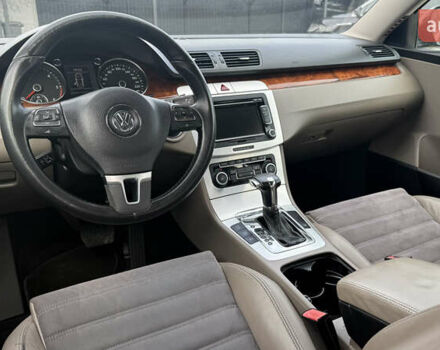 Чорний Фольксваген Пассат, об'ємом двигуна 2 л та пробігом 266 тис. км за 9000 $, фото 21 на Automoto.ua