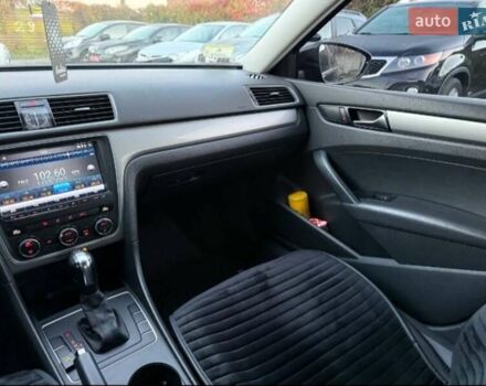 Фольксваген Пассат 2011 в Виннице на Automoto.ua Черный Фольксваген Пассат, объемом двигателя 2.5 л и пробегом 280 тыс. км за 9400 $, фото 6 на Automoto.ua