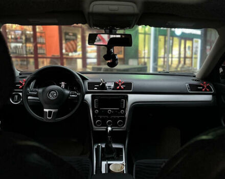 Черный Фольксваген Пассат, объемом двигателя 2.48 л и пробегом 230 тыс. км за 10000 $, фото 9 на Automoto.ua