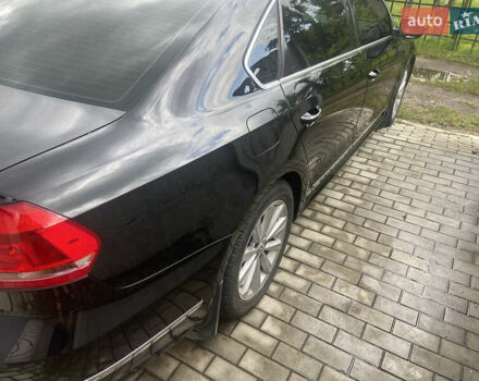 Черный Фольксваген Пассат, объемом двигателя 2.5 л и пробегом 215 тыс. км за 12000 $, фото 12 на Automoto.ua