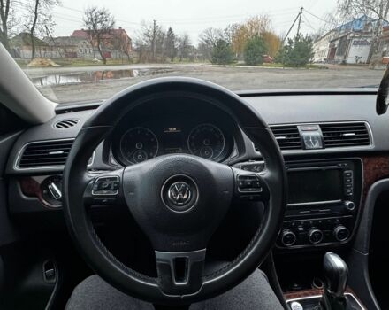 Черный Фольксваген Пассат, объемом двигателя 2.5 л и пробегом 388 тыс. км за 8900 $, фото 11 на Automoto.ua