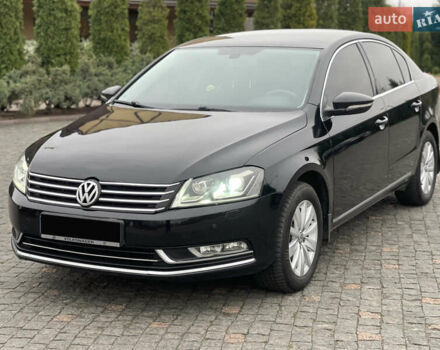 Чорний Фольксваген Пассат, об'ємом двигуна 1.97 л та пробігом 302 тис. км за 10500 $, фото 2 на Automoto.ua