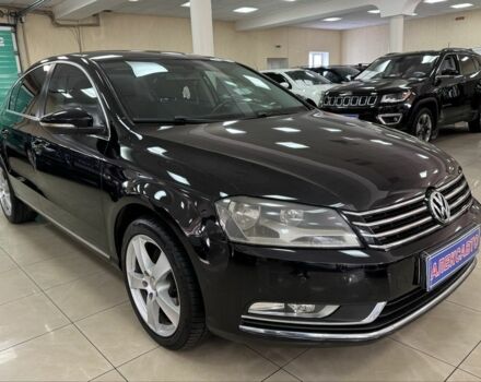 Чорний Фольксваген Пассат, об'ємом двигуна 1.8 л та пробігом 196 тис. км за 8900 $, фото 4 на Automoto.ua