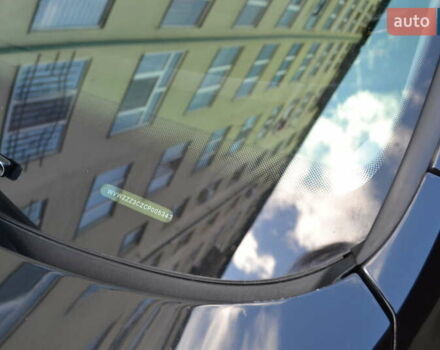 Черный Фольксваген Пассат, объемом двигателя 1.78 л и пробегом 236 тыс. км за 11000 $, фото 16 на Automoto.ua