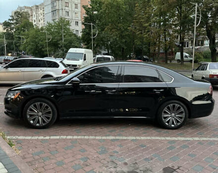 Черный Фольксваген Пассат, объемом двигателя 2.48 л и пробегом 230 тыс. км за 10000 $, фото 1 на Automoto.ua