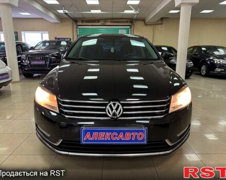 Черный Фольксваген Пассат, объемом двигателя 1.8 л и пробегом 196 тыс. км за 8900 $, фото 5 на Automoto.ua