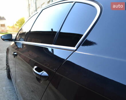 Черный Фольксваген Пассат, объемом двигателя 1.78 л и пробегом 236 тыс. км за 11000 $, фото 8 на Automoto.ua