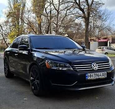 Черный Фольксваген Пассат, объемом двигателя 2.48 л и пробегом 199 тыс. км за 8400 $, фото 2 на Automoto.ua