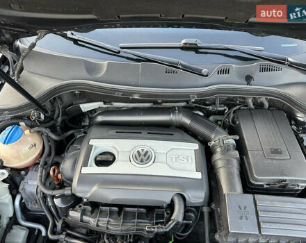 Черный Фольксваген Пассат, объемом двигателя 1.8 л и пробегом 245 тыс. км за 11500 $, фото 17 на Automoto.ua