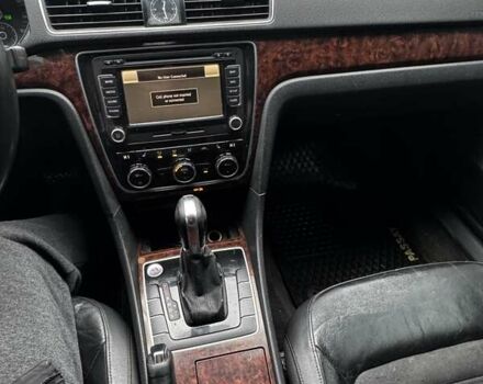 Черный Фольксваген Пассат, объемом двигателя 2.5 л и пробегом 388 тыс. км за 8900 $, фото 11 на Automoto.ua