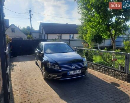 Черный Фольксваген Пассат, объемом двигателя 1.97 л и пробегом 240 тыс. км за 12500 $, фото 8 на Automoto.ua