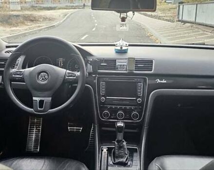 Черный Фольксваген Пассат, объемом двигателя 2.5 л и пробегом 260 тыс. км за 10600 $, фото 6 на Automoto.ua