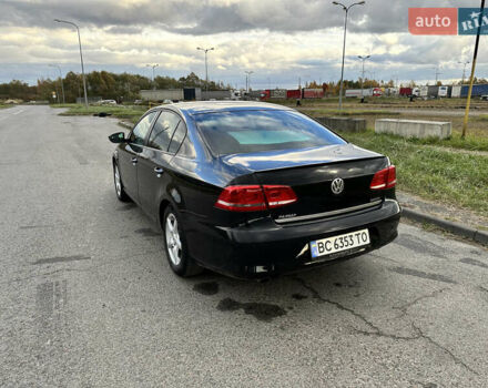 Черный Фольксваген Пассат, объемом двигателя 1.6 л и пробегом 248 тыс. км за 10000 $, фото 4 на Automoto.ua