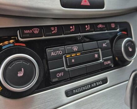 Черный Фольксваген Пассат, объемом двигателя 1.8 л и пробегом 198 тыс. км за 10999 $, фото 38 на Automoto.ua