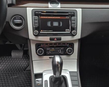 Черный Фольксваген Пассат, объемом двигателя 1.8 л и пробегом 198 тыс. км за 10999 $, фото 41 на Automoto.ua