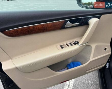 Черный Фольксваген Пассат, объемом двигателя 1.39 л и пробегом 209 тыс. км за 9200 $, фото 8 на Automoto.ua