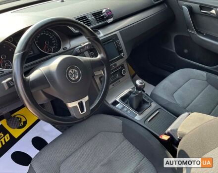 Черный Фольксваген Пассат, объемом двигателя 1.8 л и пробегом 153 тыс. км за 10600 $, фото 12 на Automoto.ua